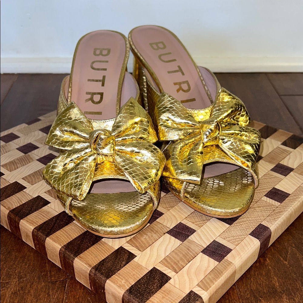 Butrich Gold Metallic Snake Print Platform Mule Heels Bow Peep Toe Luxury Size 8